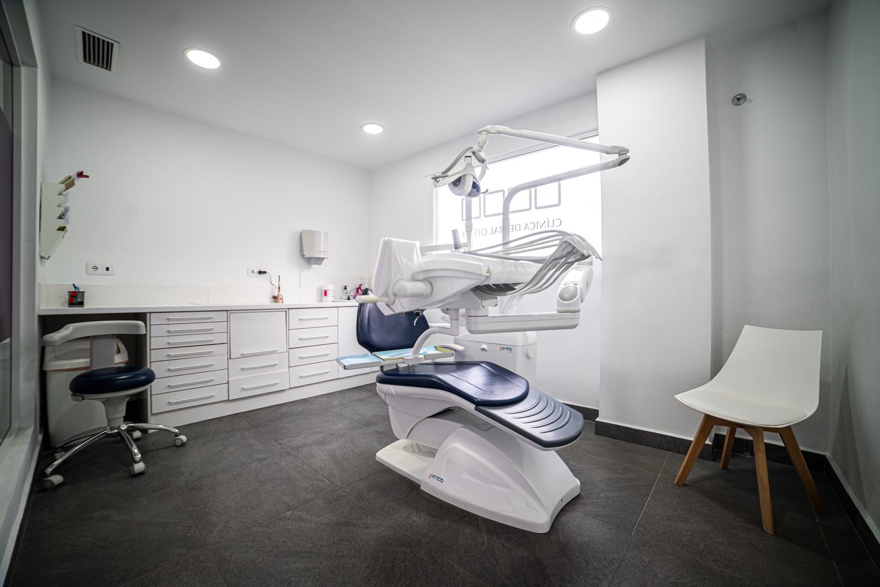 Interior de una clínica dental